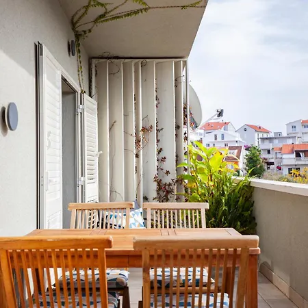 Vale Apartman Hvar Town