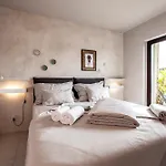 Vale Apartment Hvar Town